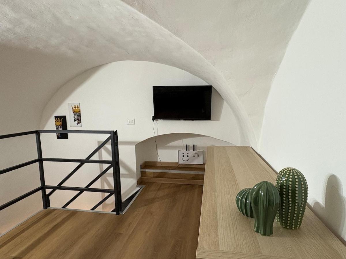 Moncenisio Apartment *